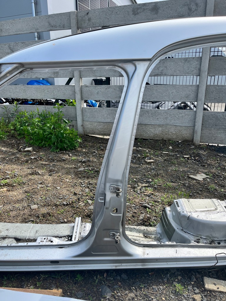 фото №1, Блок двигателя левый средний skoda roomster opole