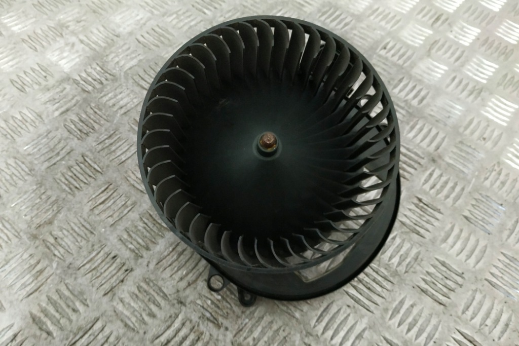 фото №7, Моторчик обігрівача bmw 3 f30, f80 t1014423g 2.0l дизель 135kw 2012