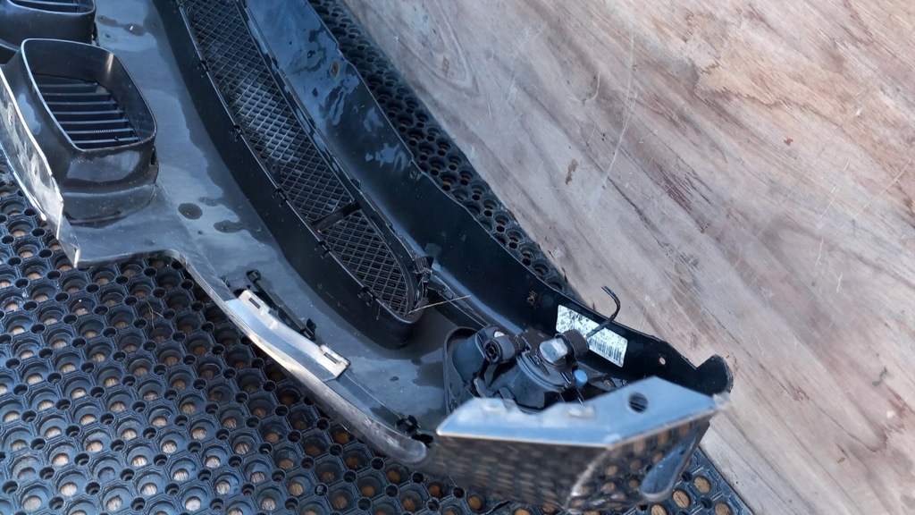 фото №9, Bmw 1 e87 бампер перед 475/9 противотуманная фара