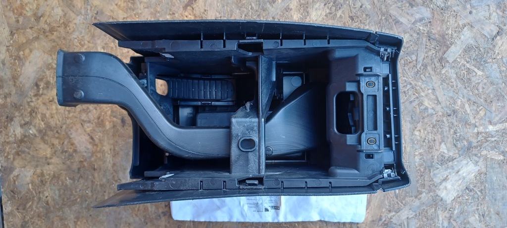 фото №10, Vw golf v plus підлокітник тунель решітка обдув білий nić 5m0863323p