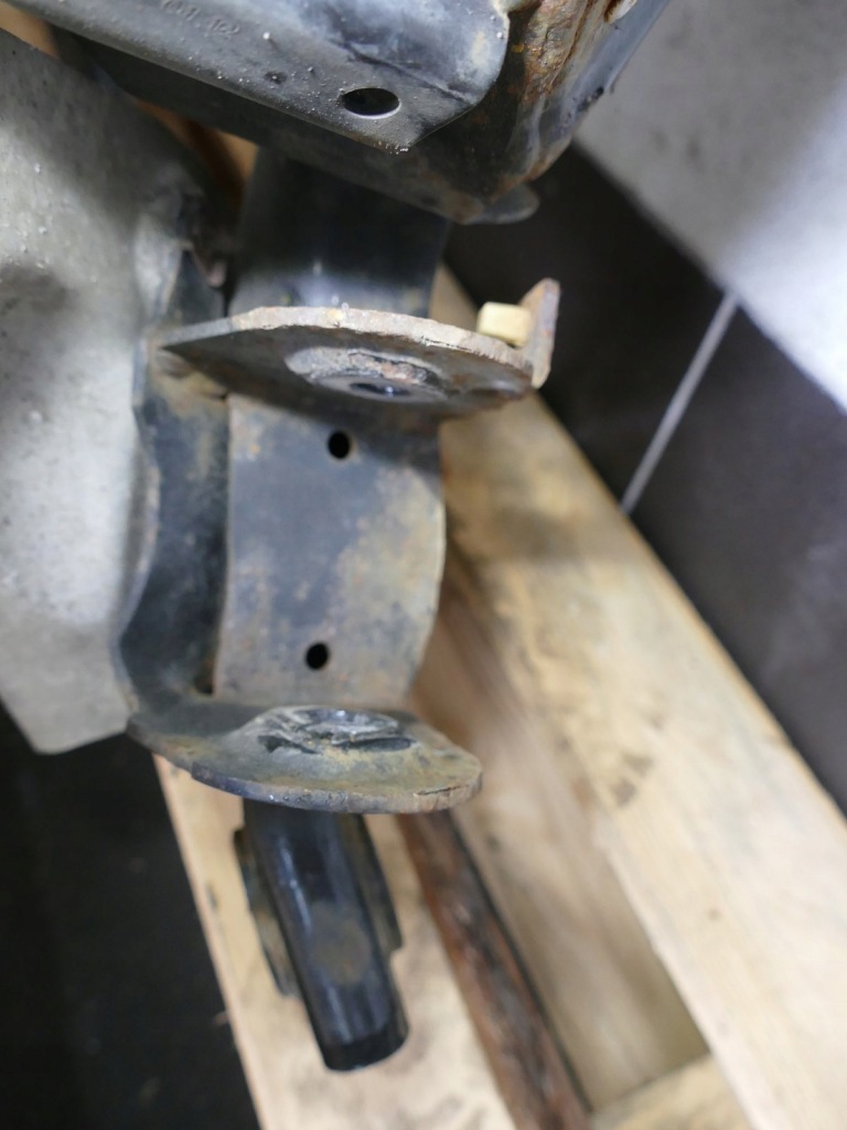 Купити Bmw x1 e84 xdrive підрамник підрамник підрамник балка перед