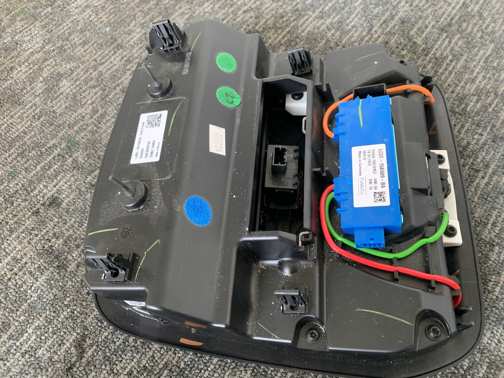 фото №10, Ford mustang mach-e gt czarna лампа потолочный кабины салона оригинал