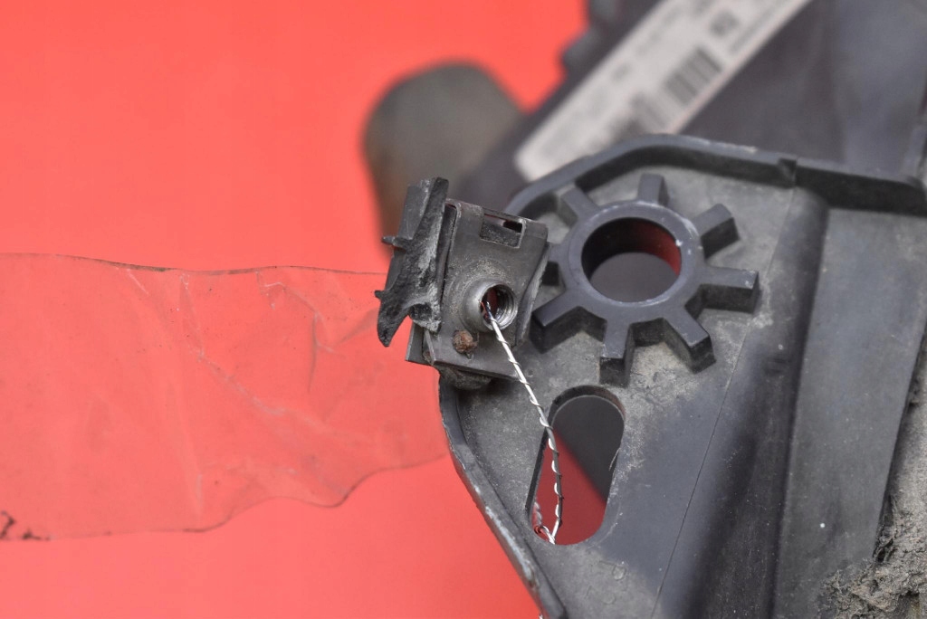 фото №9, Фара левый лампа перед eu 9682519180 89903106 peugeot 3008 1 i 10-13