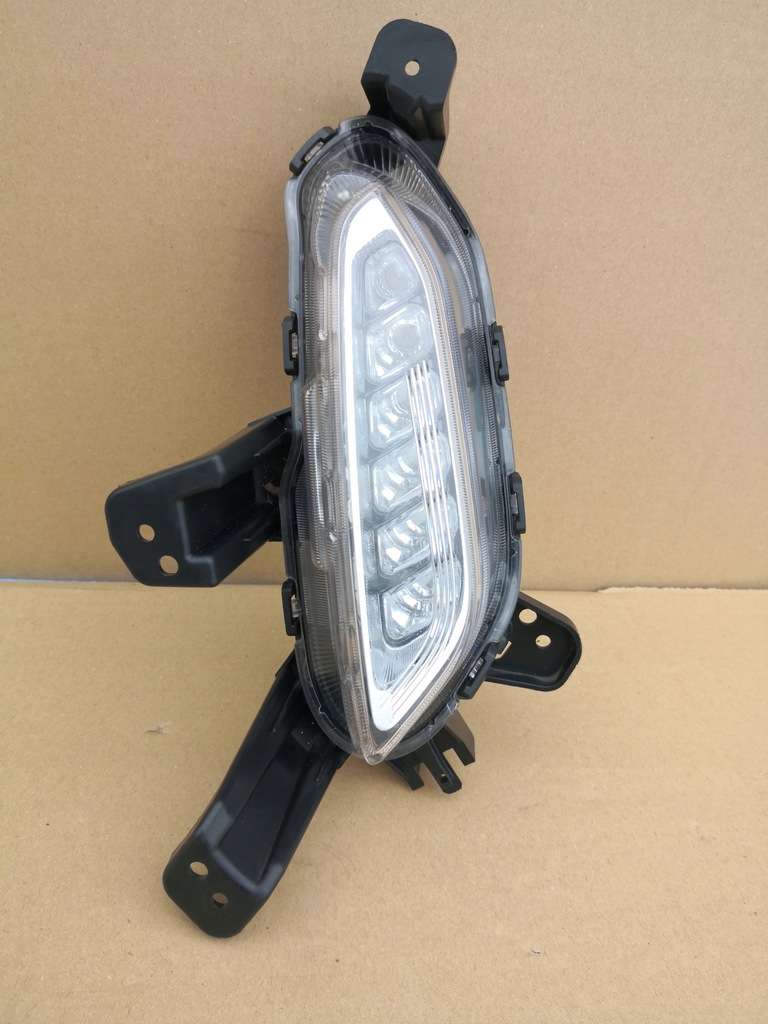 фото №1, Hyundai i30 iii протитуманна фара передній лівий led drl 3pin