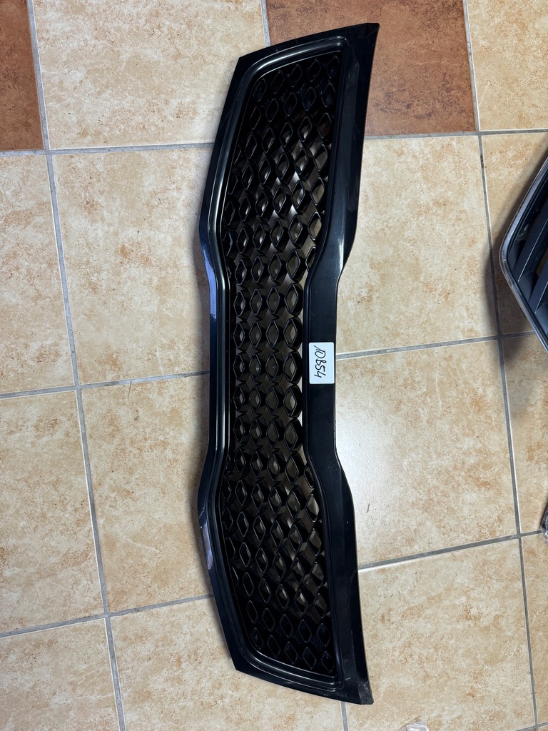 фото №1, Kia optima 10-15 решётка радиатора решётка радиатора оригинал