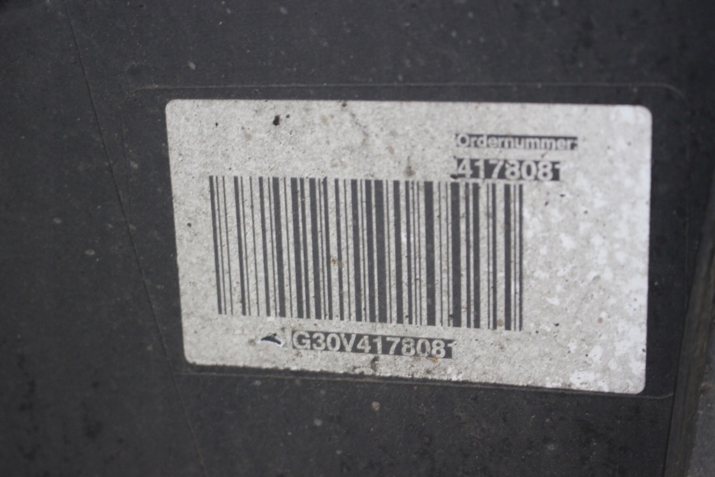 фото №10, Bmw 5 g30 g31 lci m-pakiet бампер передній 475 black sapphire