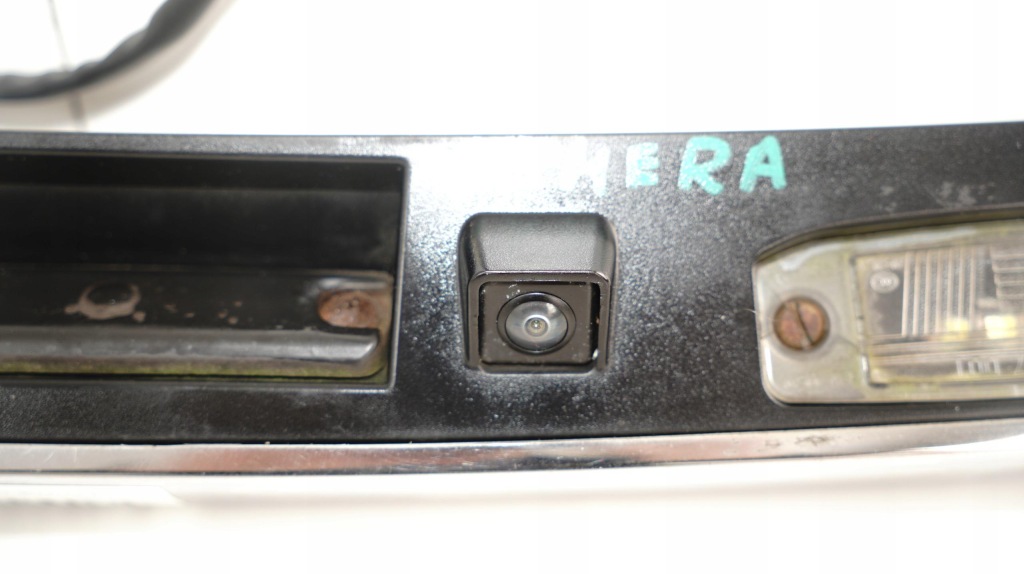 Купити Накладка кришки задні багажника hyundai i40 універсал 09-14r камера