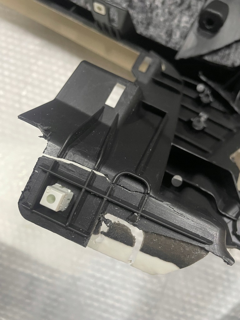 фото №8, Alfa romeo stelvio консоль приборная панель кожа новый skaza