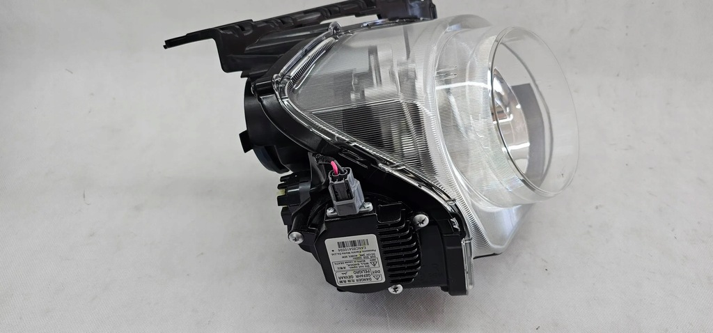 фото №7, Nissan juke i lift f15 лампа перед правая ксенон fv