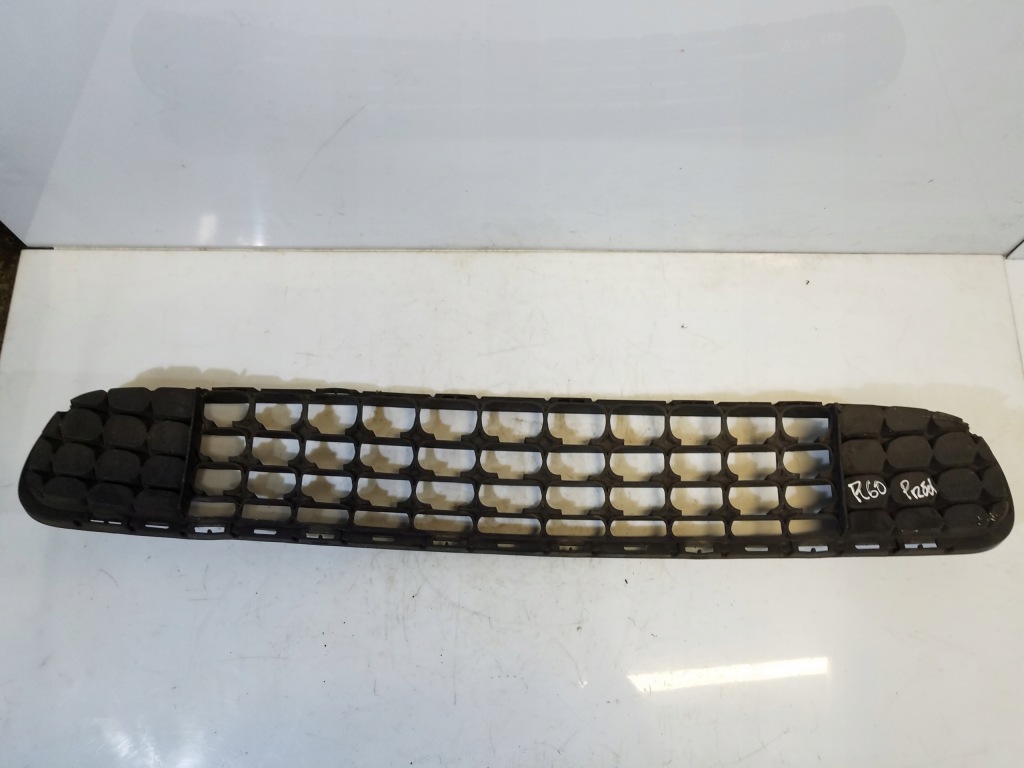 Купить Решётка средняя бампера перед mini countryman r60