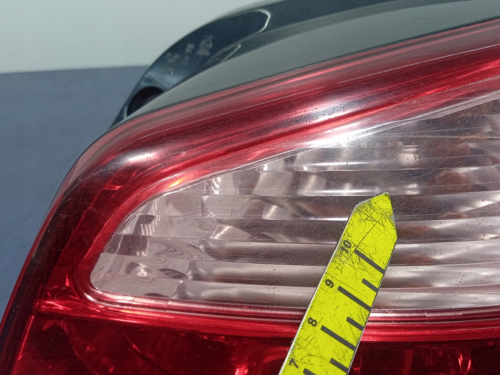 фото №6, Mitsubishi outlander i 03- лампа задняя правая задняя koito 220-87685