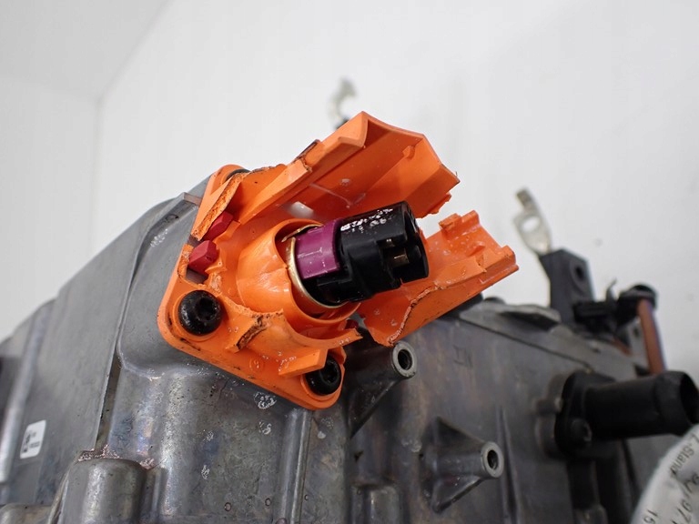 фото №10, Модуль преобразователь напряжения porsche taycan turbo s