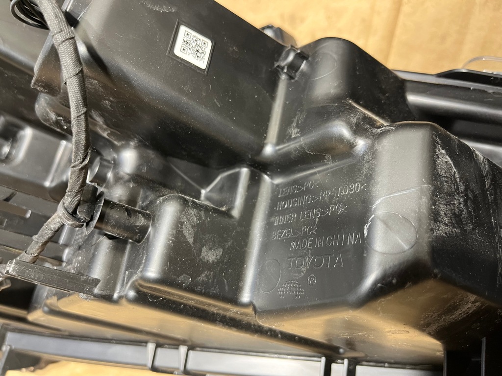 фото №10, Лампа левая передняя toyota corolla cross full led