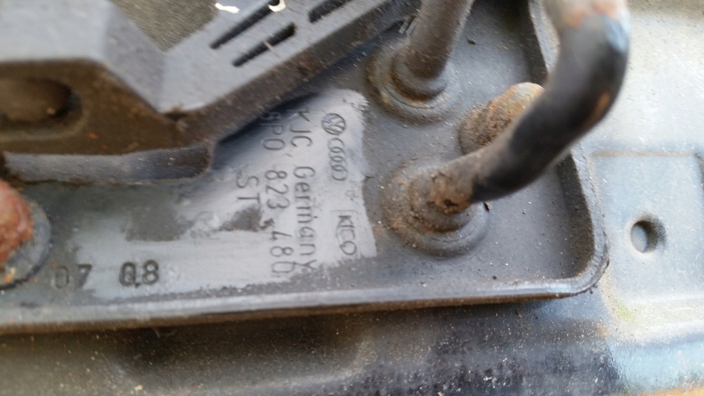 фото №8, Капот передня audi a3 8p 03-05