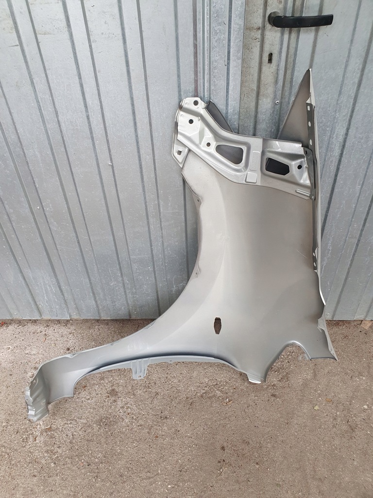 фото №5, Крыло передний правый toyota auris i