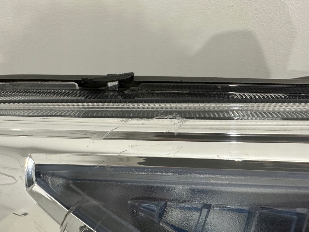 фото №11, Ford b-max лампа правая europa av11-13w029-ae