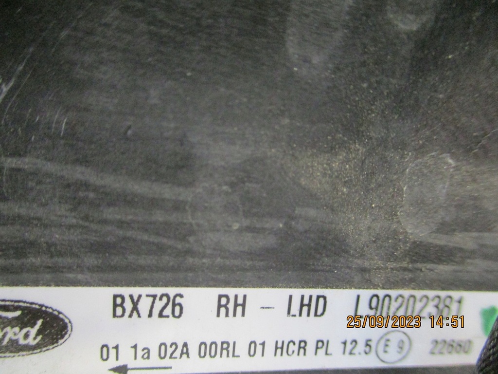 фото №9, Лампа лампи led ford puma mk2 l90202381 l90202380