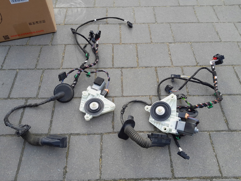 фото №1, Джгут двері правий задня vw passat b8 3g0971694s