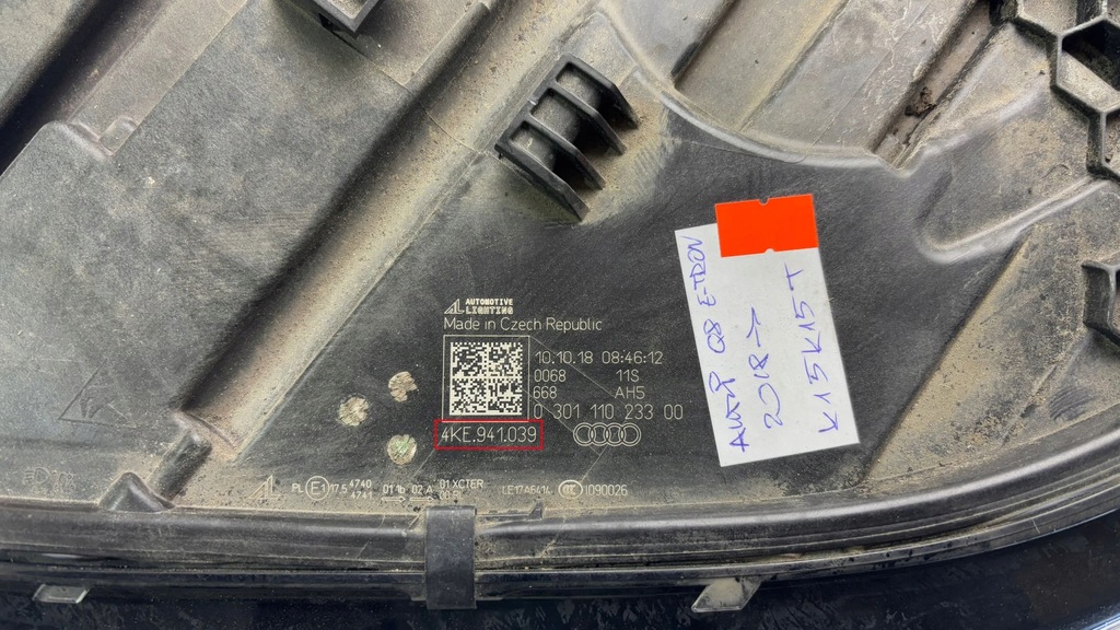 фото №11, Audi q8 e-tron 2023 лампы передние