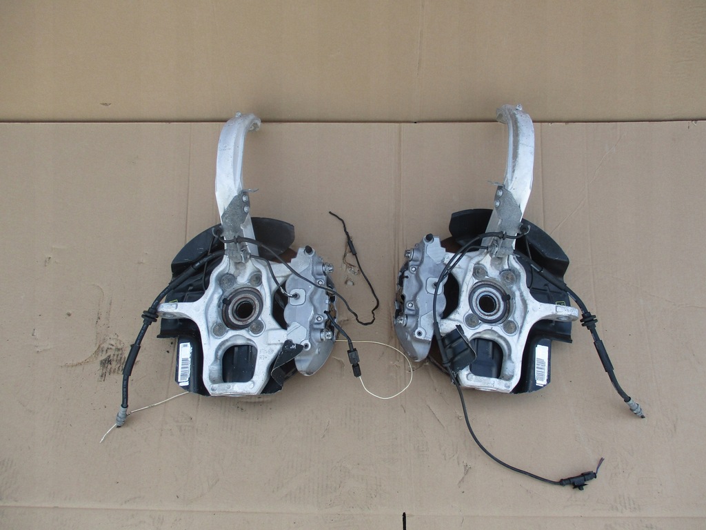 фото №6, Поворотный кулак перед правая левая alfa 159 1.9 jtd