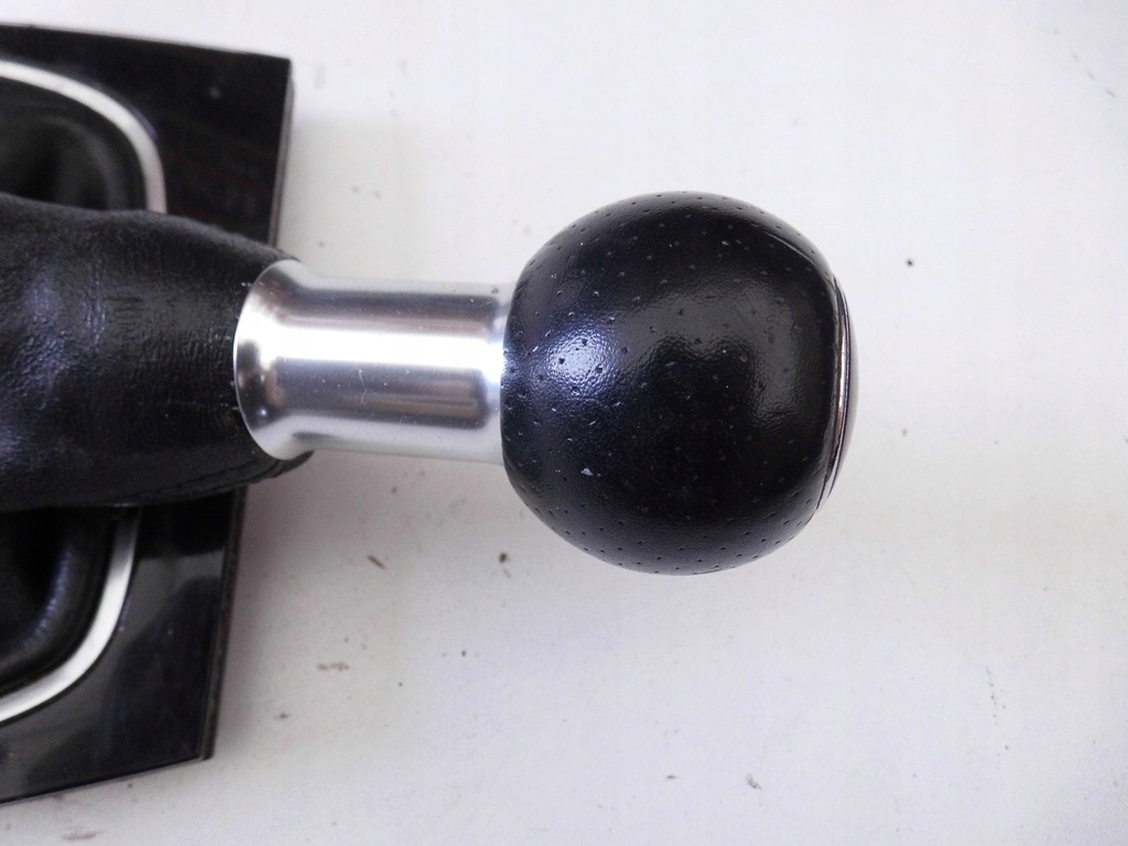 фото №11, Ручка чехол audi a3 8p s line кожа 6-biegów