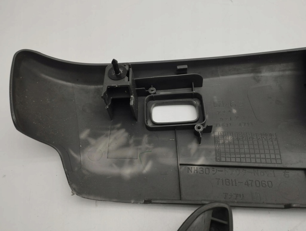 фото №6, Toyota prius xw30 2011 комплект обшивка сиденье