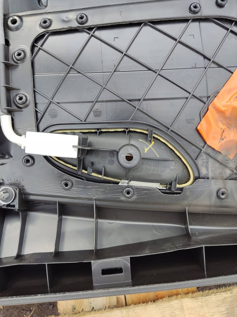 фото №10, Bmw e63 e64 lift обивка обшивка дверь левый перед