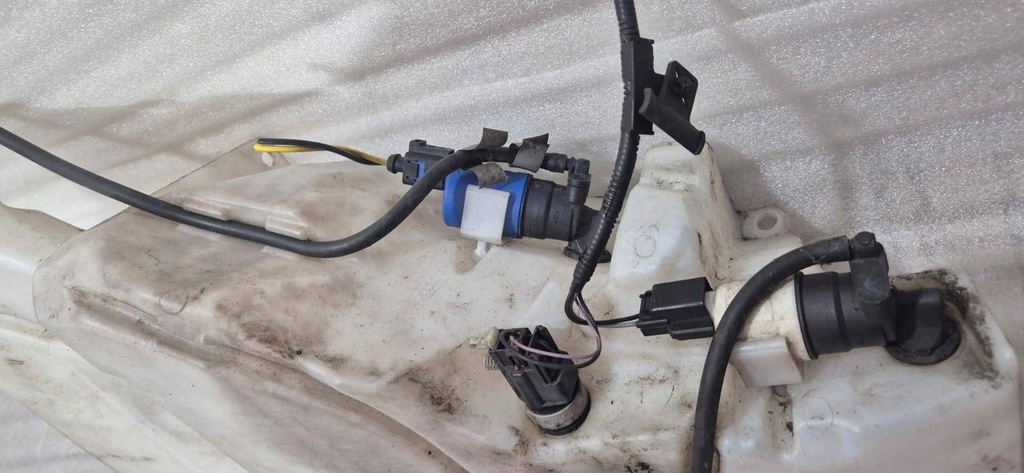 фото №7, Бачок омывателя jaguar f-pace