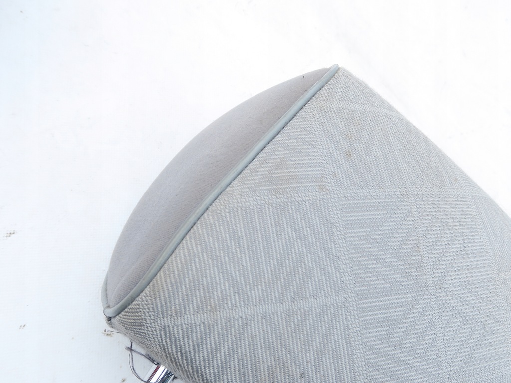 фото №8, Підголівник перед сірий mercedes w124