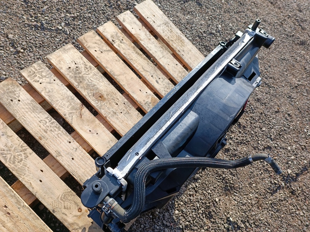 фото №14, Радиатор радиатор вентилятор комплект ford mustang 2011-2014