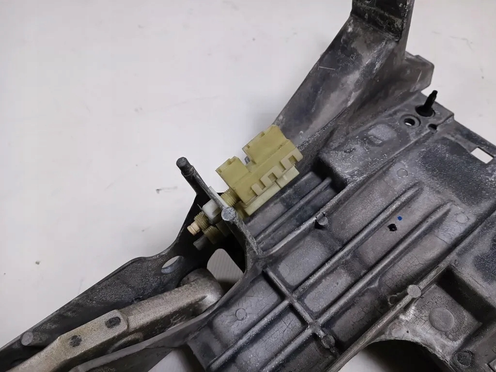 фото №6, Педаль гальма основа chevrolet corvette c5