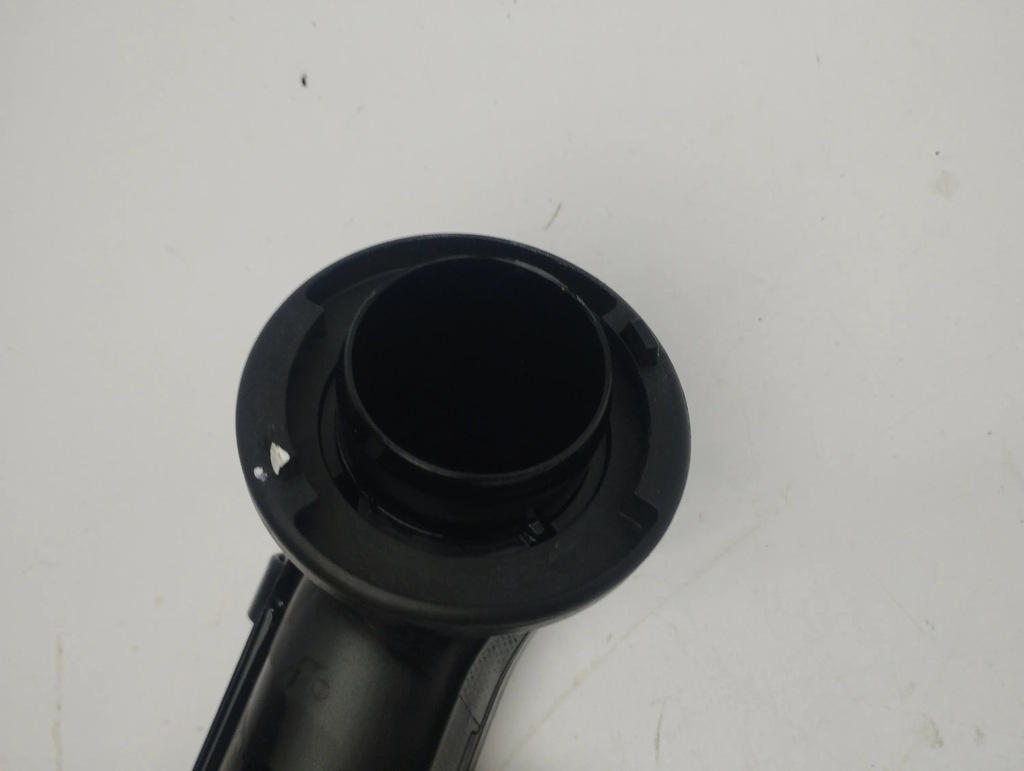 фото №6, Audi a1 2023 частина труби впуску повітря