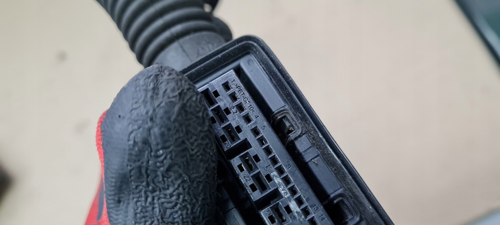 фото №14, S3 8v sedan a3 штекер колодка соединитель дверь 8k0972702 a4 b8 a5 q5