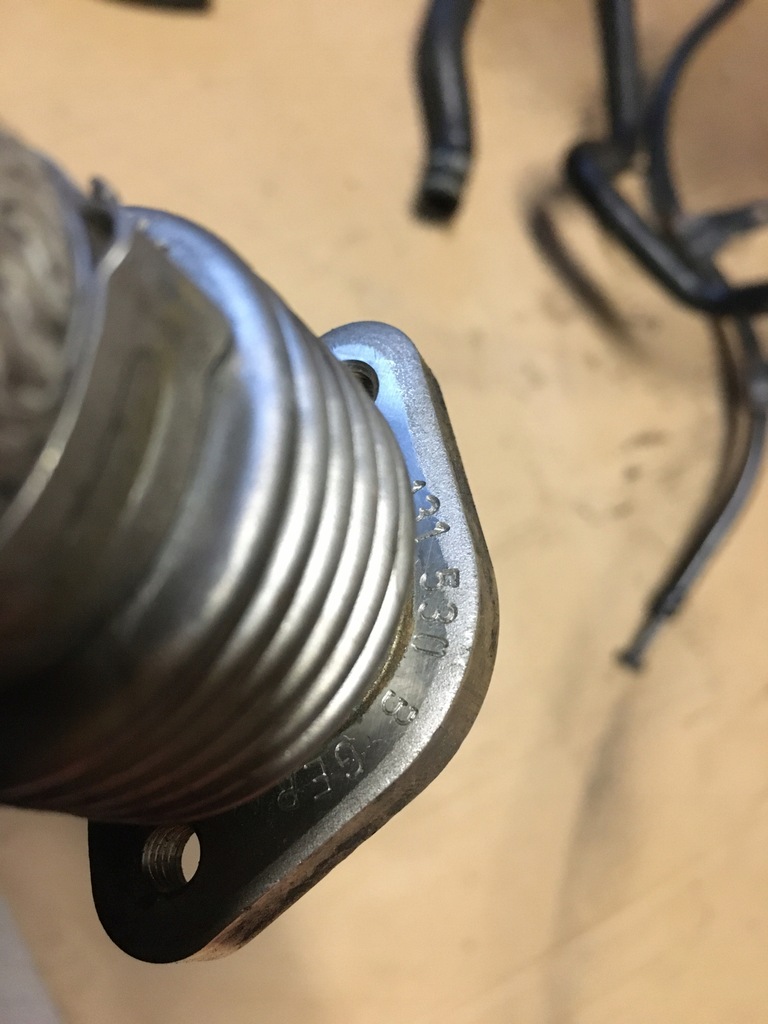 фото №4, Шланг трубка egr 2.7 tdi audi a5 8t 059131530b