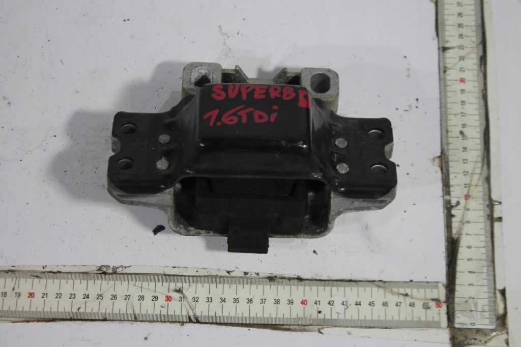 фото №1, Кронштейн подушка двигуна 1k0199555n superb ii 08-