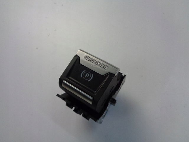 фото №1, Панель тормоза ручного peugeot 208 ii 2008 ii 2019-