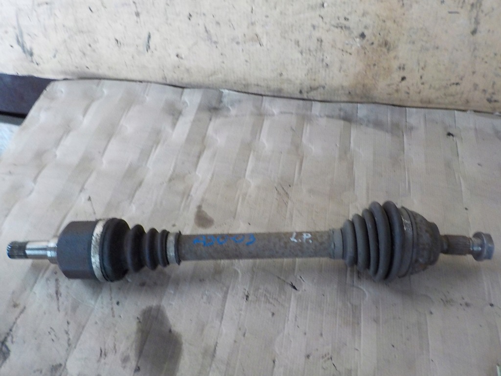 фото №1, Peugeot 3008 1.6b приводной вал левый перед 9647779180