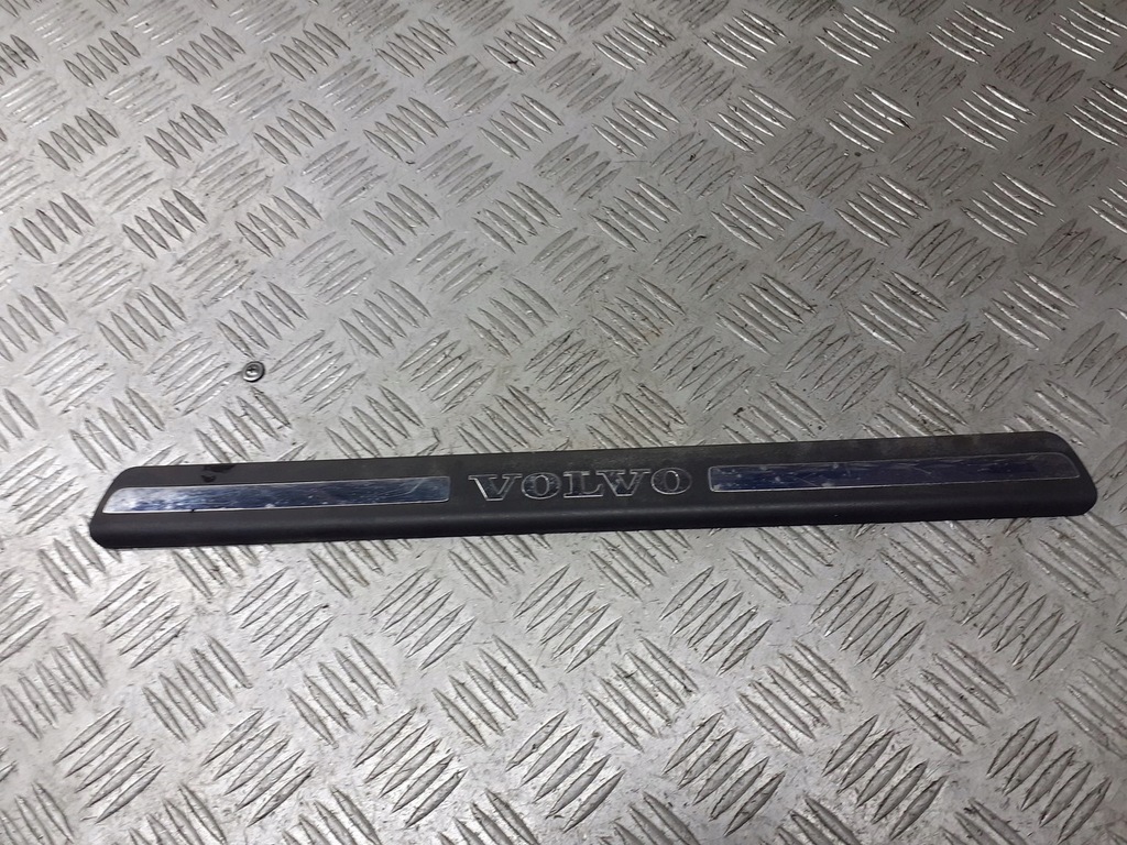 фото №1, Молдинг порог левая volvo v70 ii 09178405