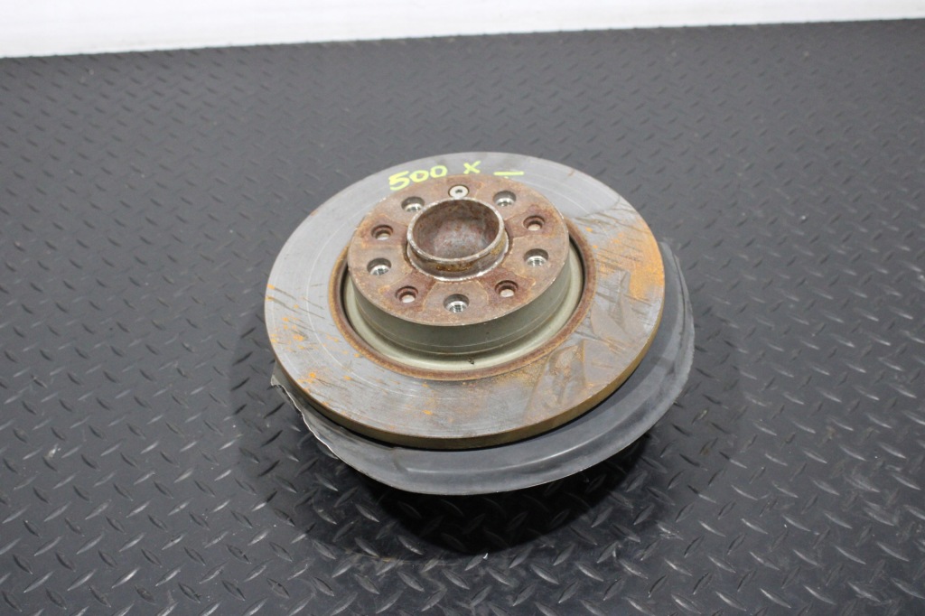 Купить Поворотный кулак левый задний  fiat 500x cross