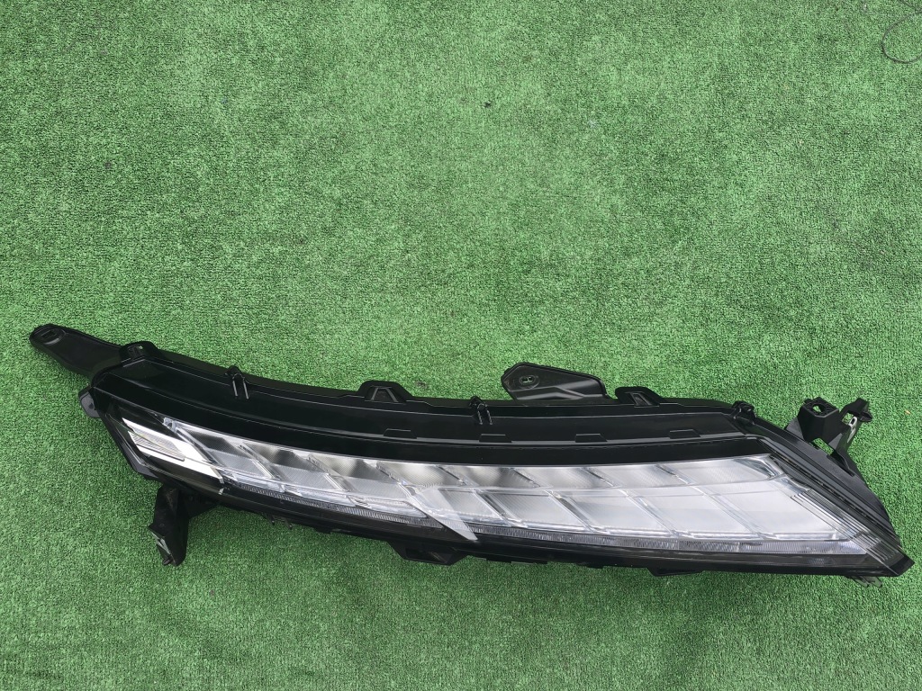 фото №2, Mitsubishi eclipse cross lift led лампа передняя