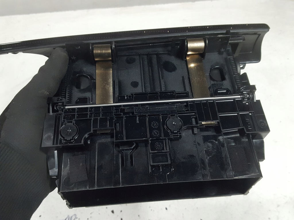 фото №2, Mini cooper one r56 lift бардачок молдинг консоли