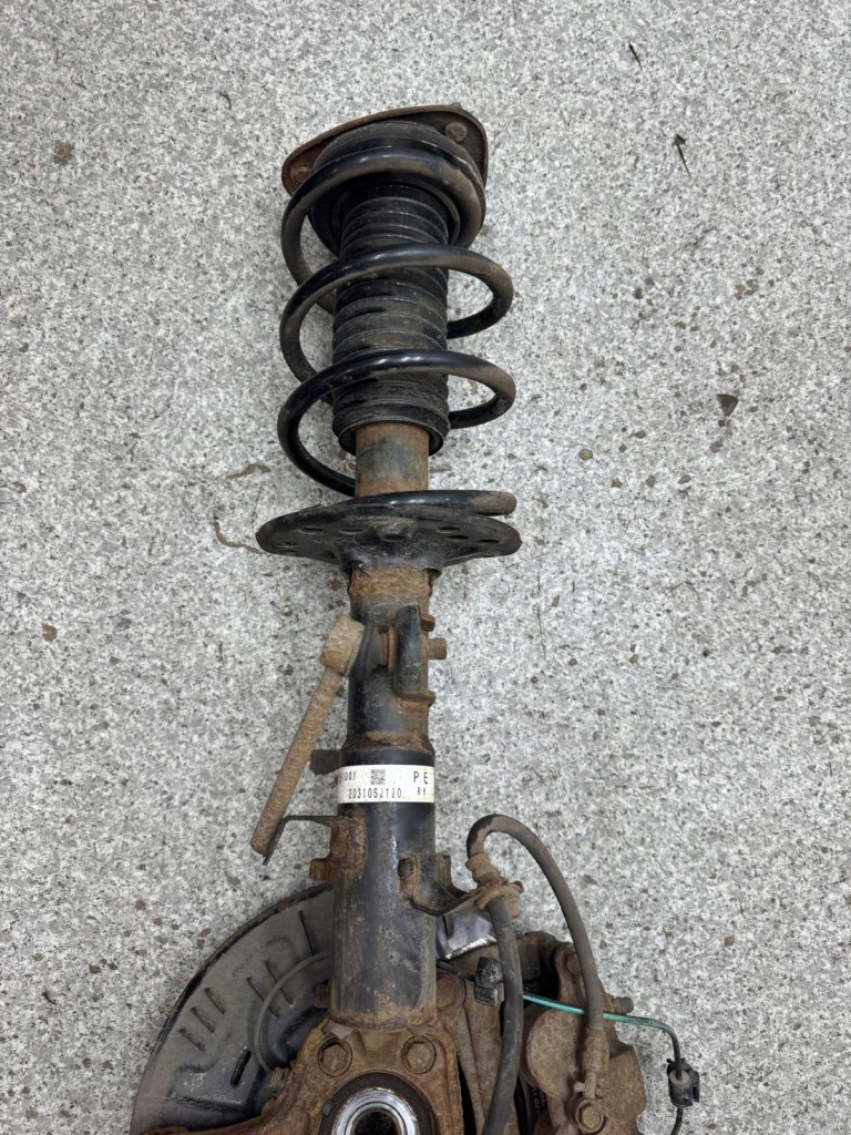 Поворотный кулак амортизационная стойка правый перед subaru forester v 2019-2023 2.0 Доставка