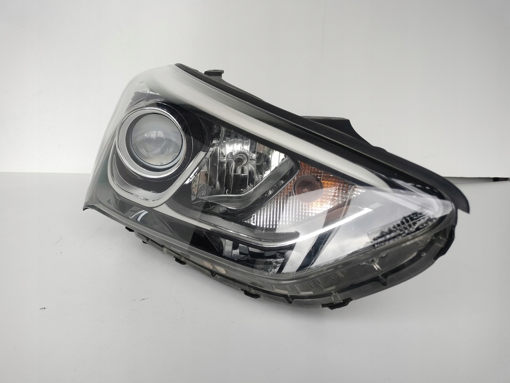 фото №1, Лампа права фара hyundai santa fe 15- lift ксенон led