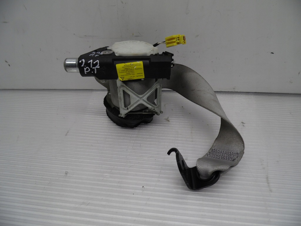 фото №1, Pas безпеки правий задня mercedes w212 sedan