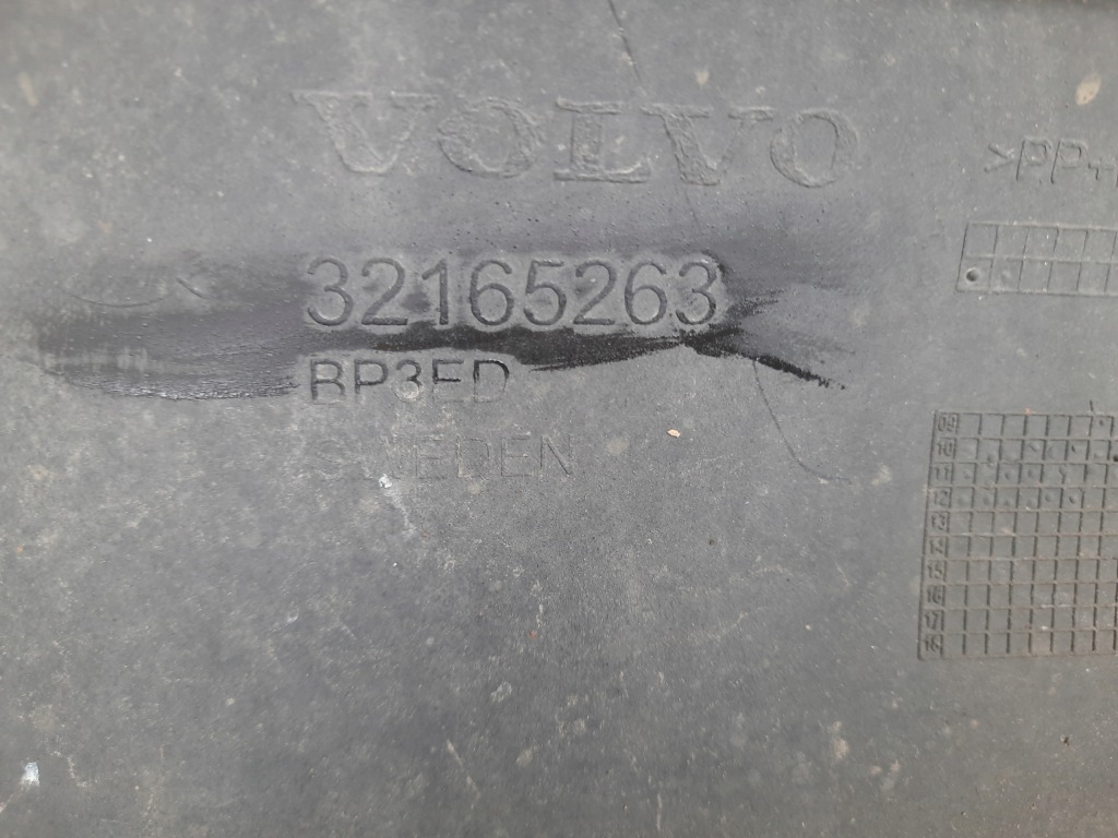 фото №6, Volvo v60 10- бампер задній задня оригінал!