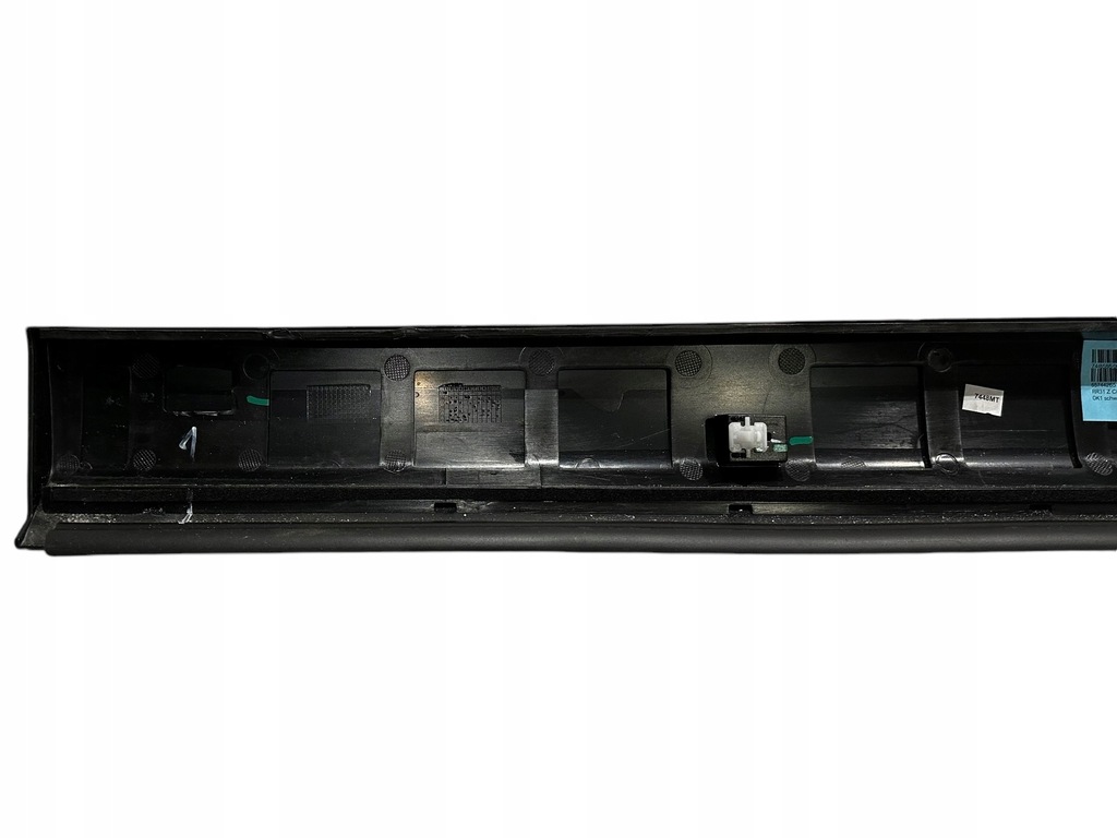 фото №5, Rolls royce cullinan молдинг поріг накладка rh 51137448586