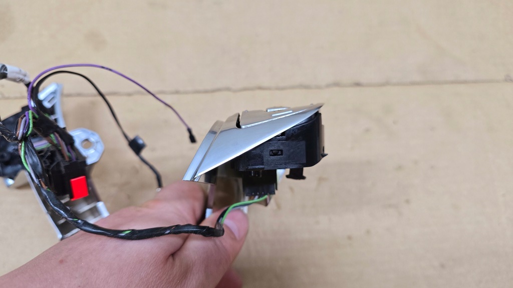 фото №15, Mondeo mk4 międzylift s-max mk1 2010 r переключатели мультифункция руля