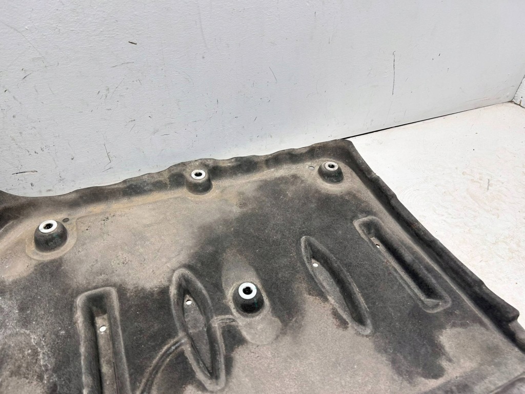 фото №9, Corolla e21 kombi захист підвіска задня задня pod wanne 58399-02180