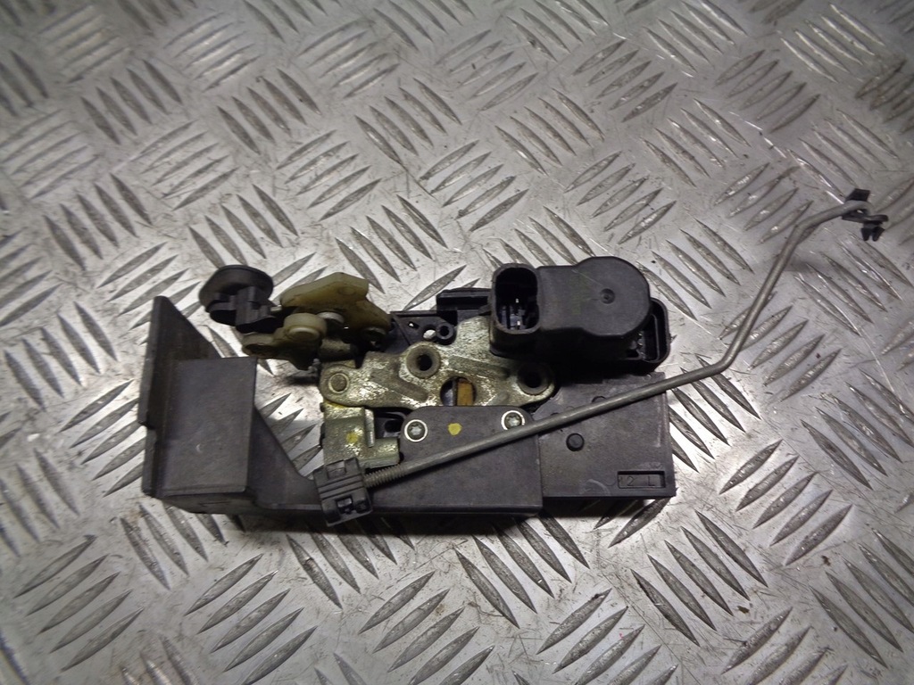 фото №1, Замок двері центральний лівий задня alfa romeo 156