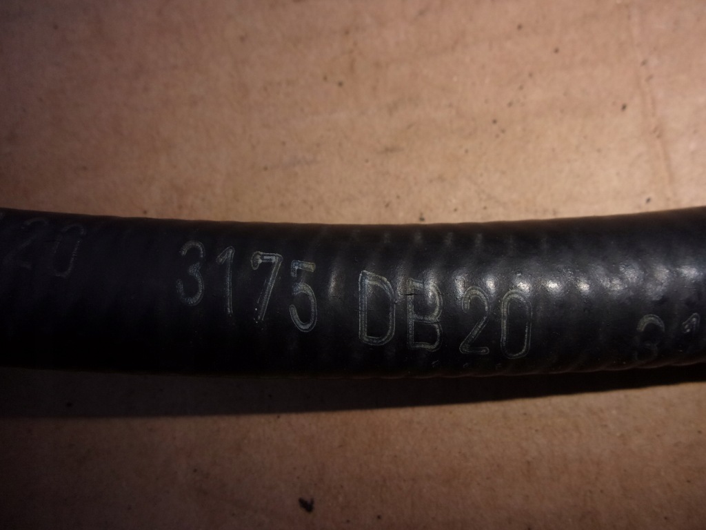 Купити Шланги води дроти радіатора mercedes w210 2.2d